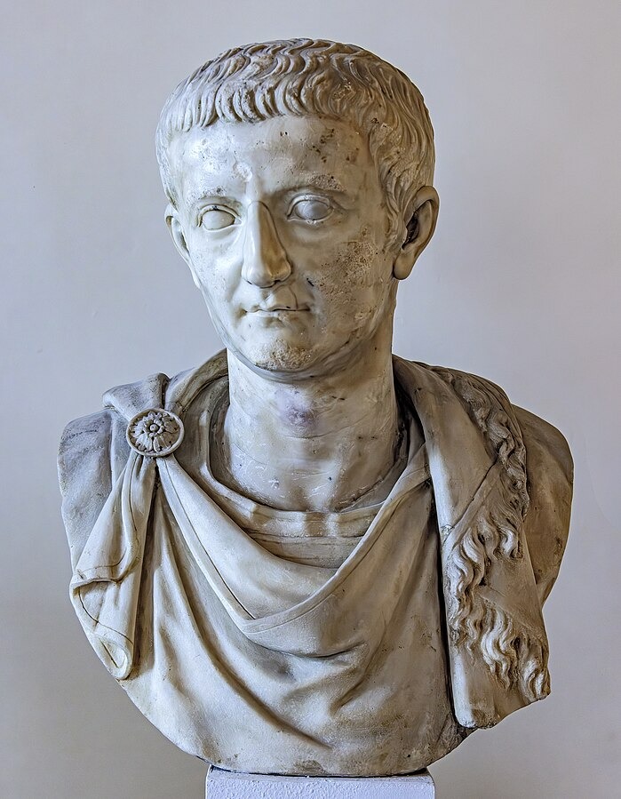 busto emperador tiberio