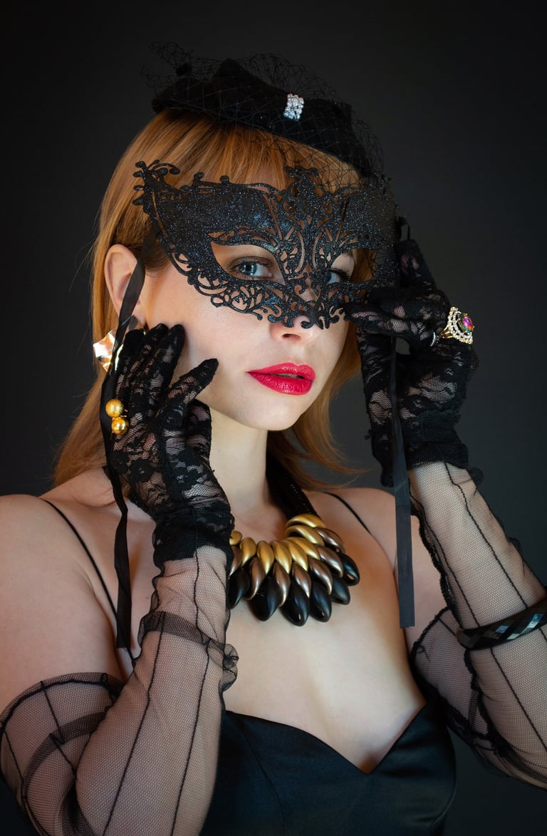 Créatrice OnlyFans avec un masque