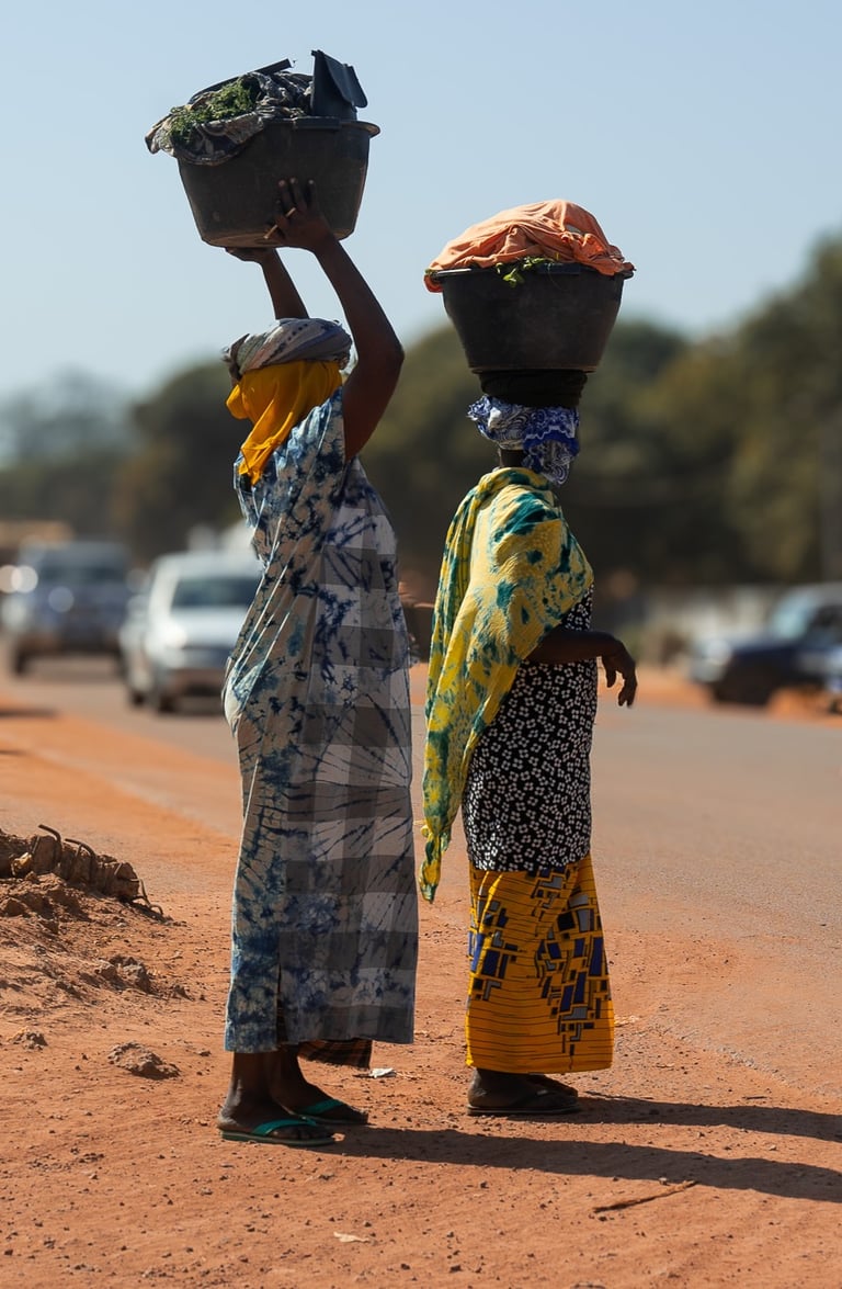 Mama sénégalaise porter sur la tête
