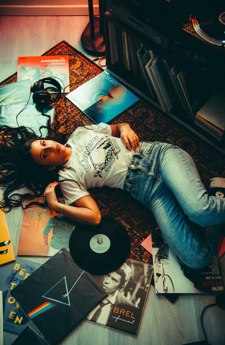 Photographie portrait en angle de plongée, capturez en intérieur autour de Pau.