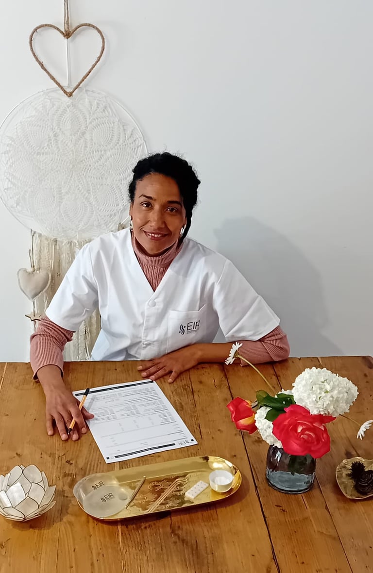 ATIKA, réflexologue