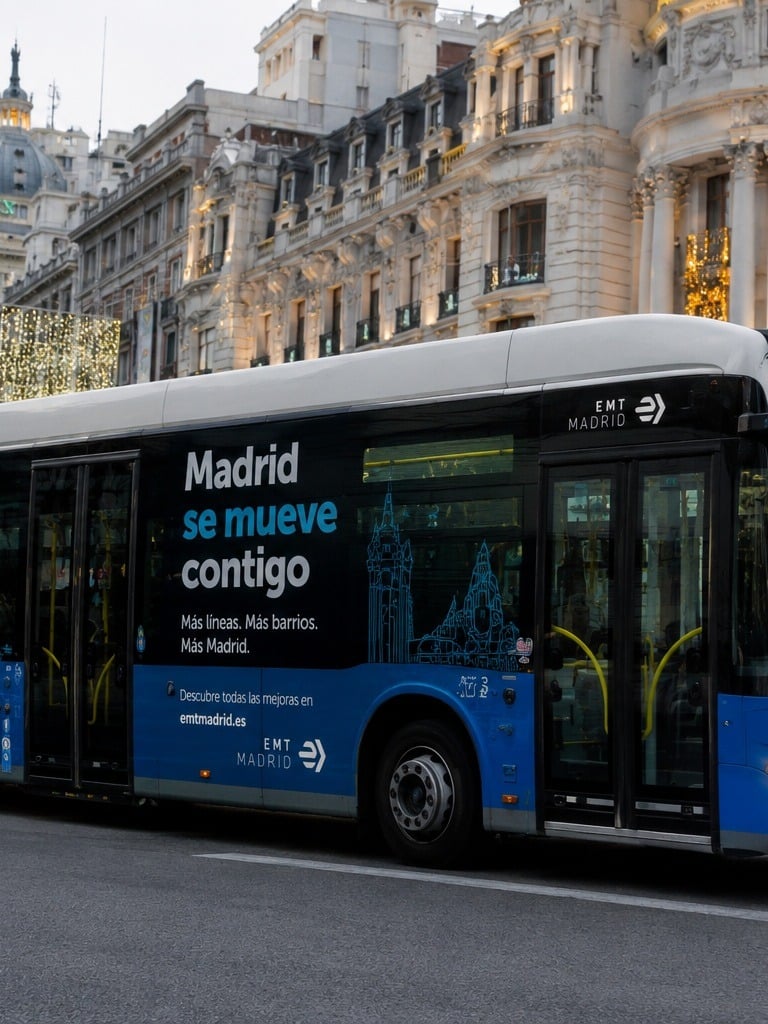 Publicidad Autobuses Madrid Edificio Metrópolis Madrid