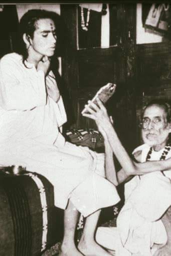 Shri Babaji e un devoto