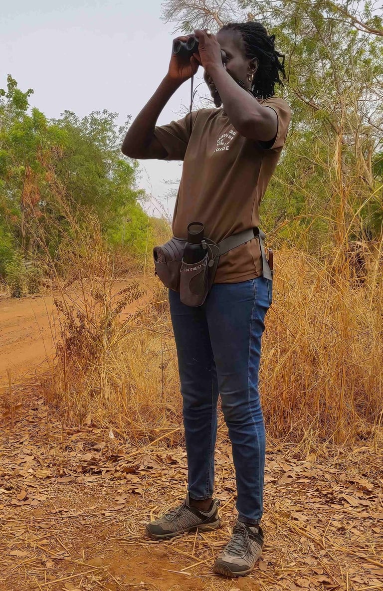 Fatou Colley tijdens vogelfotografie tour