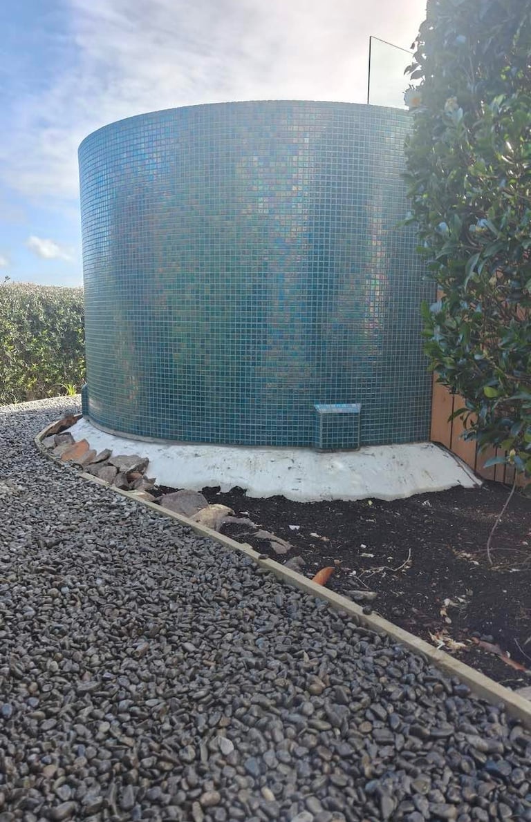 Tiled pool surrounds Langs Beach - CHR Builders