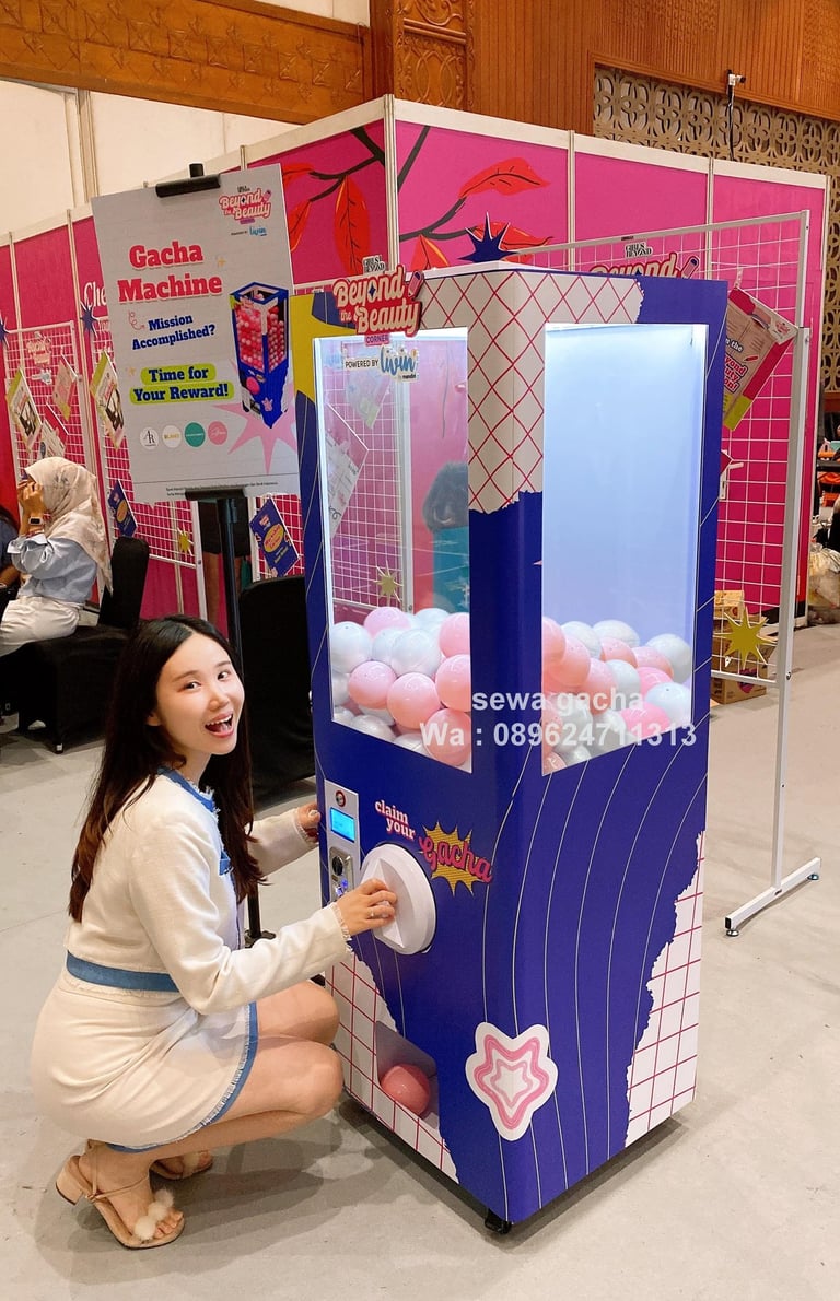 sewa gacha gachapon raksasa
