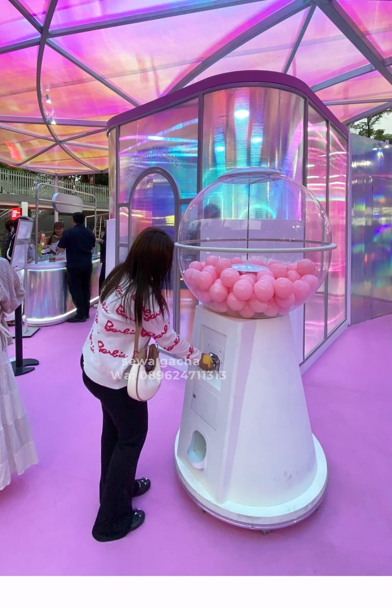 sewa mesin gacha gachapon giant jumbo putih 