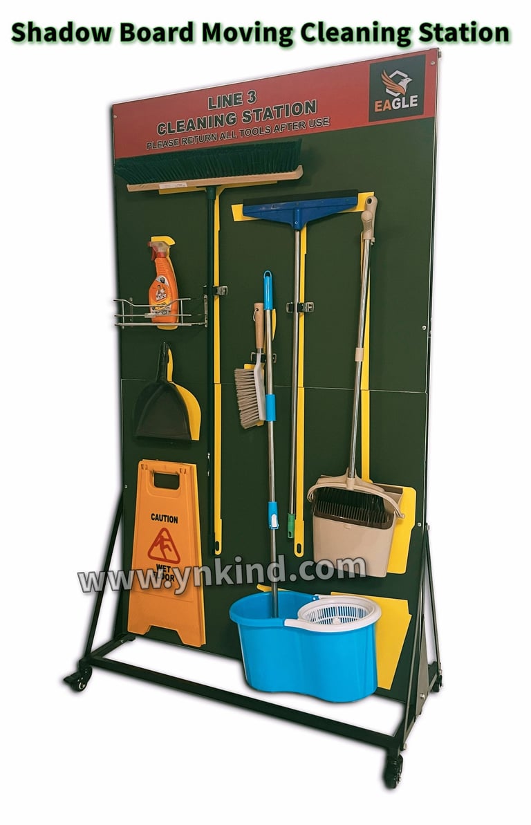 Shadoe Board Moving Cleaning Station