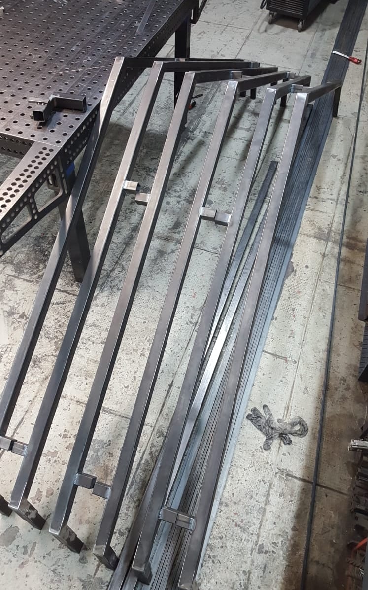 Architravi metalliche di un Dehors