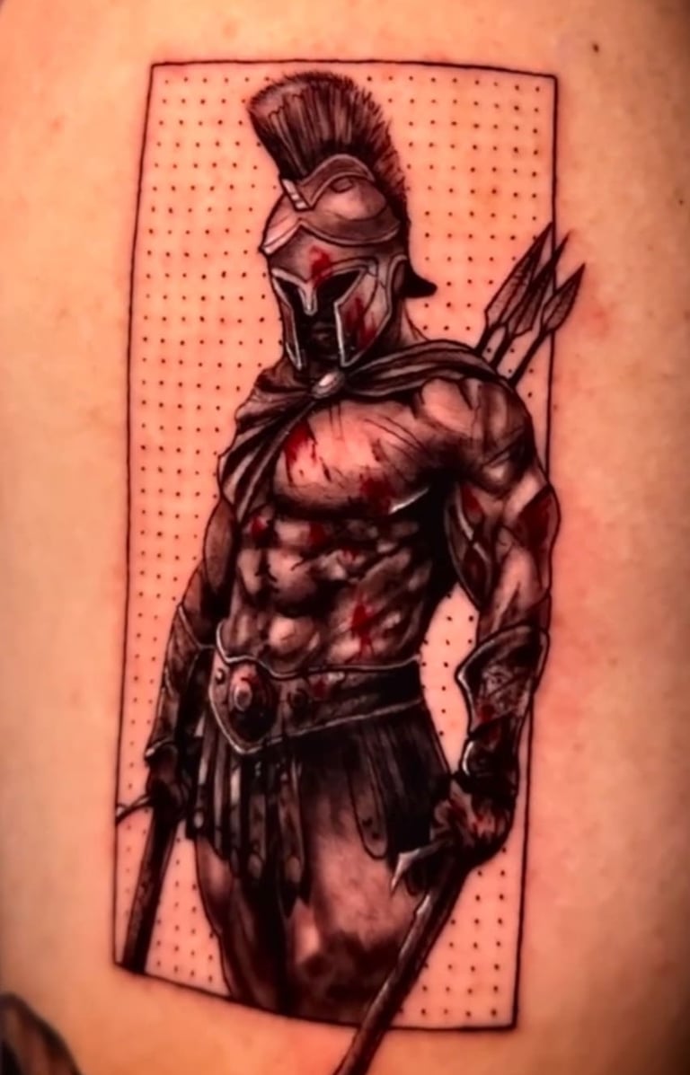 Tatuaje espartano micro realismo – tatuador en Valencia