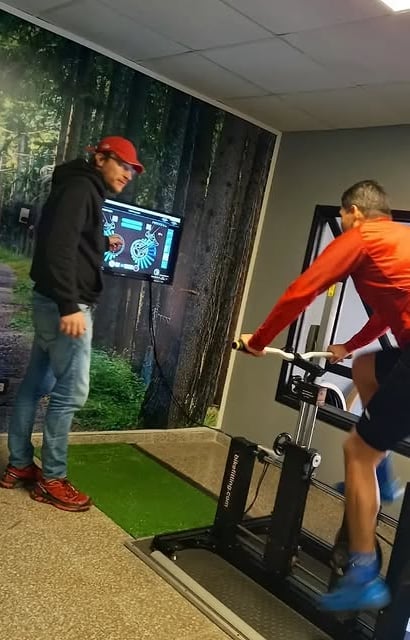 ESTUDIO BIOMECANICO BIKEFITTING EN FIRMAT