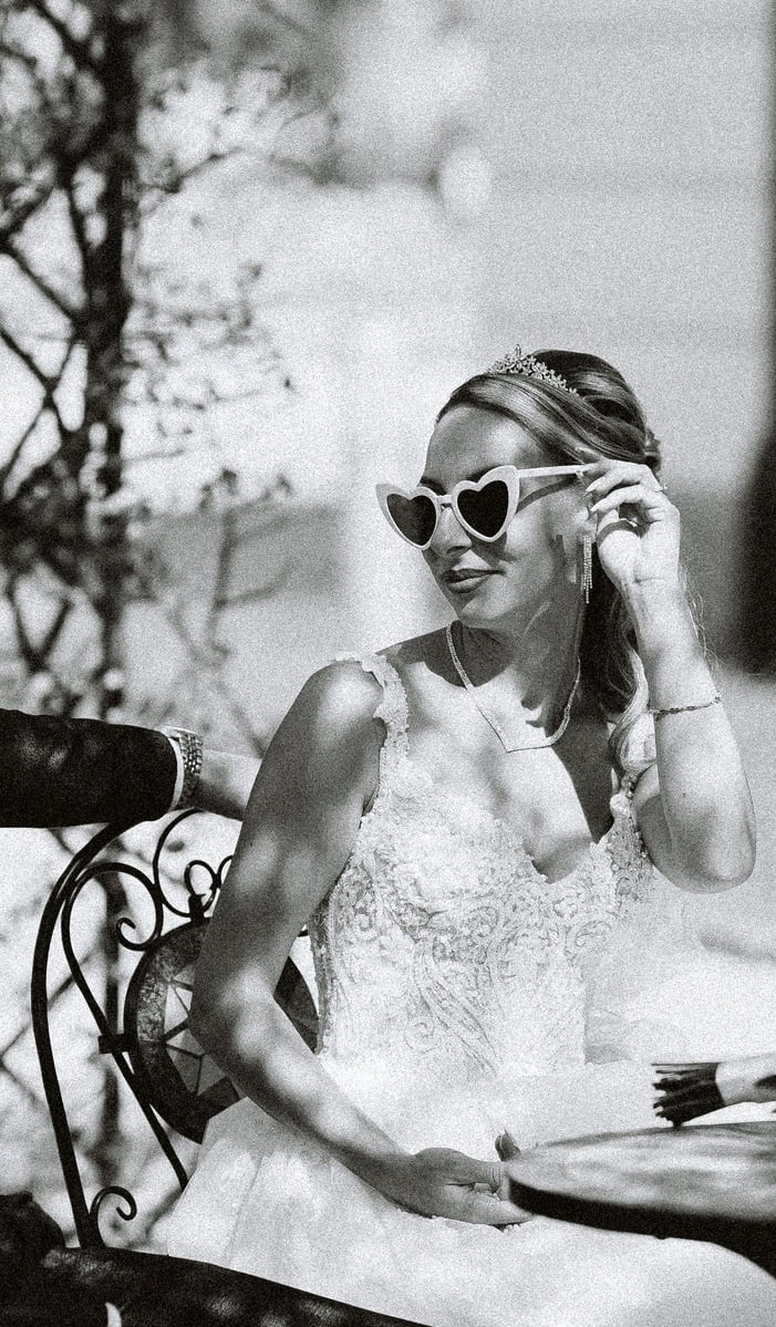 Black and White Wedding Photography, Colorful Wedding Photography, High-Contrast Wedding Photography