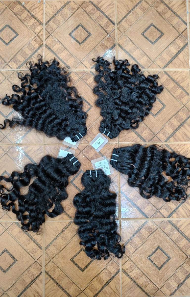 Export quality curly raw human hair bundles from India