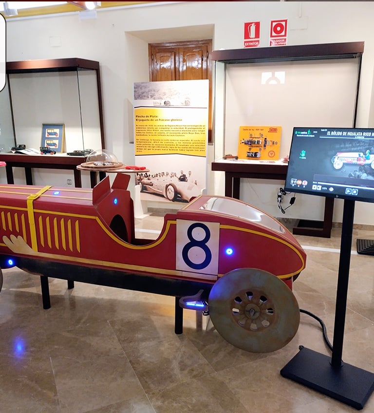 Bólido de hojalata interactivo