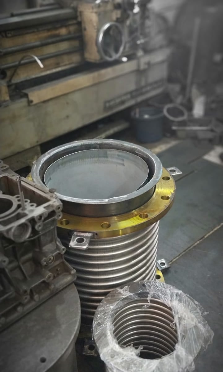a machine that is sitting on a table