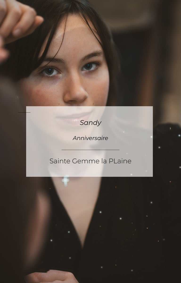 Photographe anniversaire en Provence, portrait naturel en intérieur à Sainte-Gemme-la-Plaine