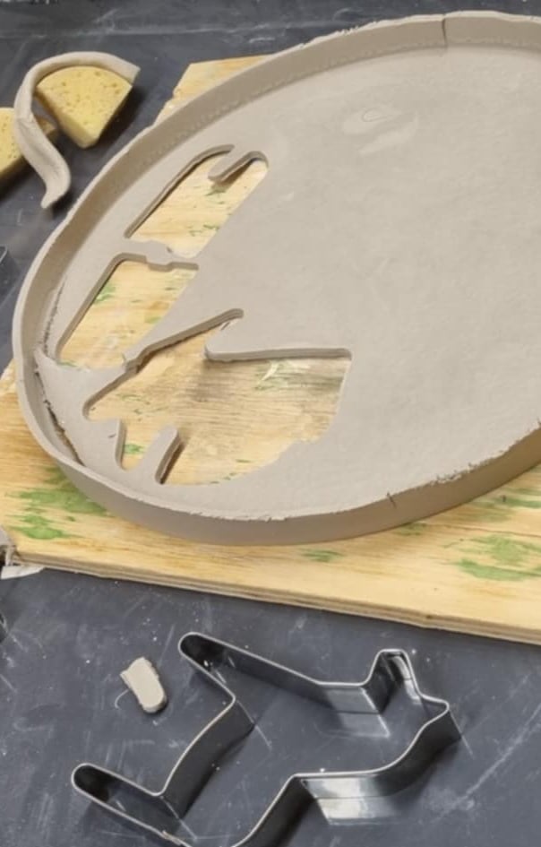 When pouring plates goes wrong, make Christmas ornaments!