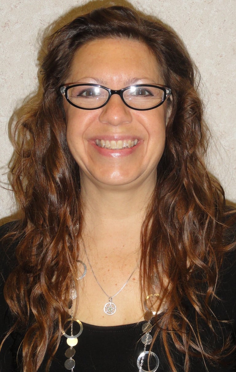 Celebrant Montana Autumn Spencer close up