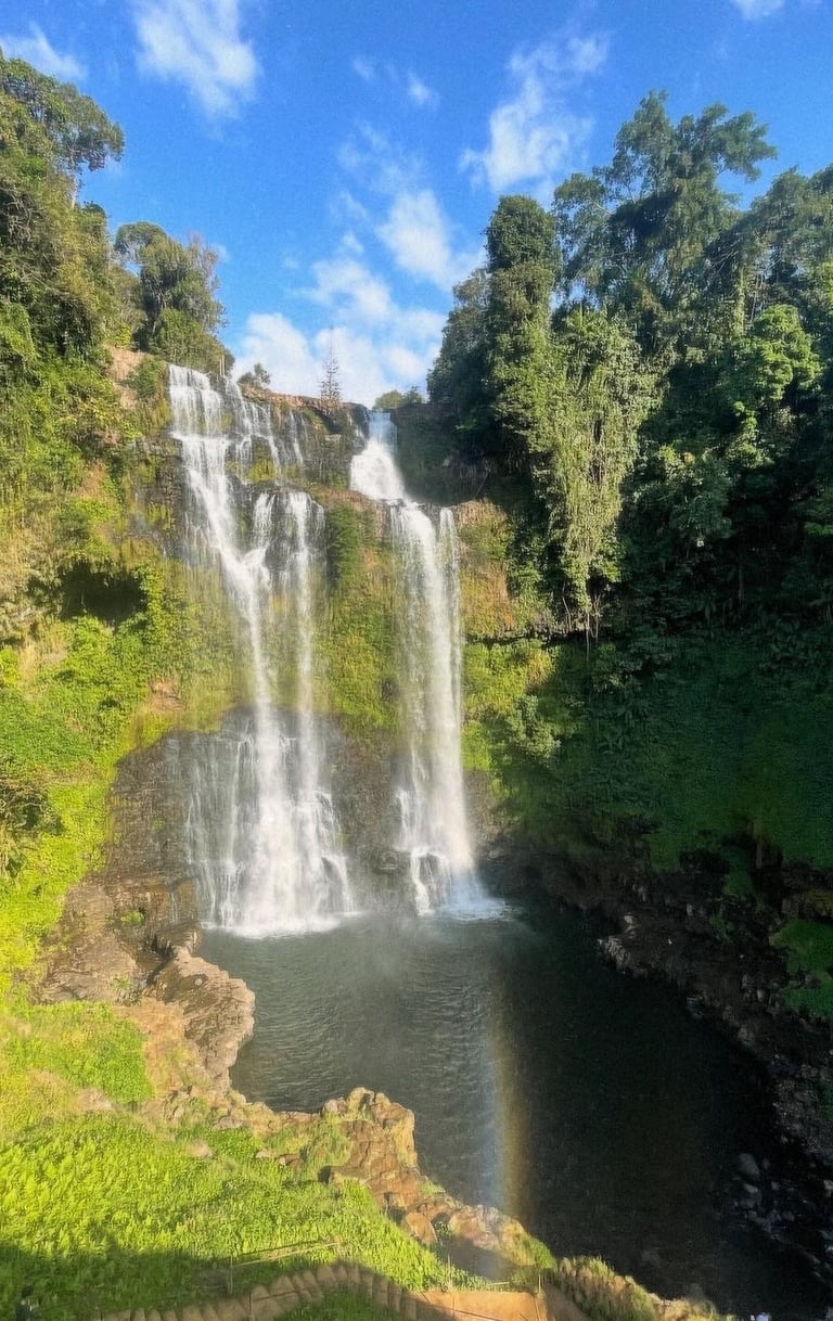 wodospad Tad Gnuang Laos