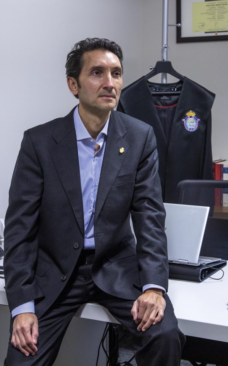 abogado delito amenazas Sevilla