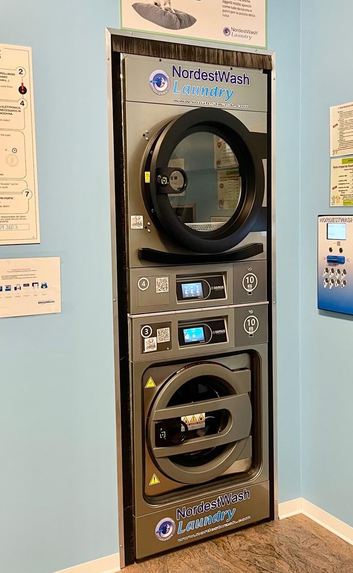 a machine that is sitting in a room