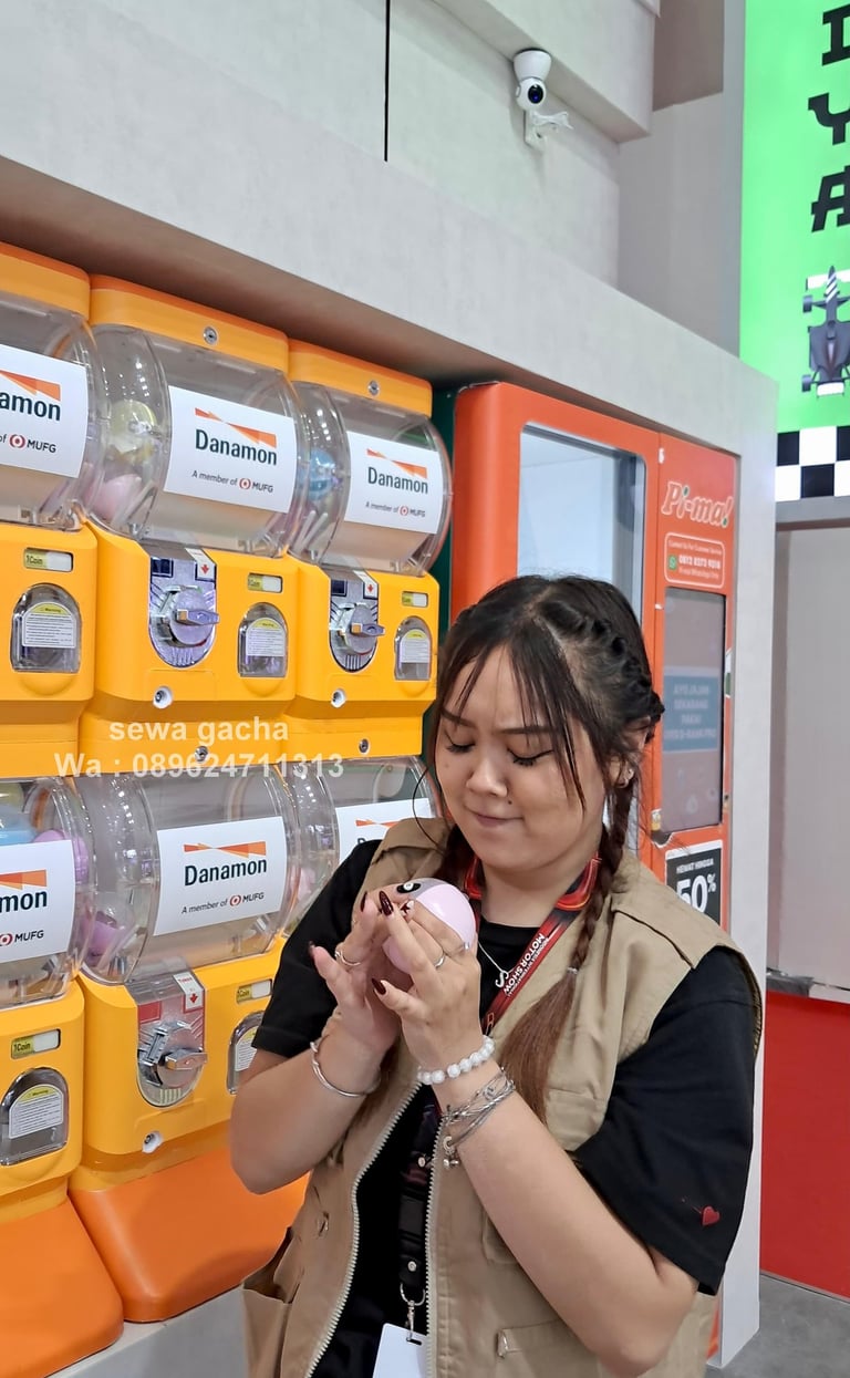 Sewa mesin gacha gachapon custom