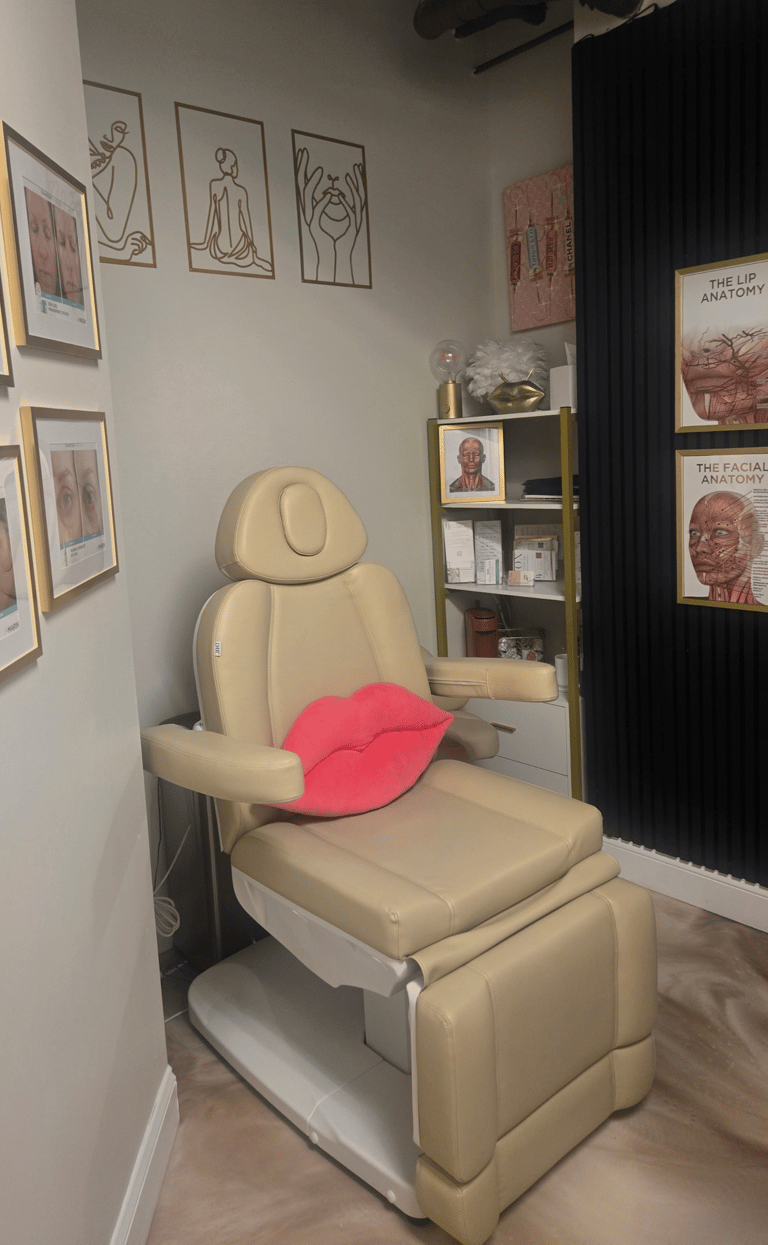 Comfortable procedure chair to deliver satisfying wellness & aesthetic results