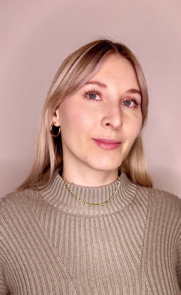 Porträt von Psychologin Julia Eichler