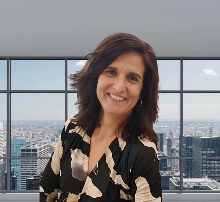 Natalia Orihuela Madrid lista para conectar y discutir nuevos proyectos en la sección de contacto.