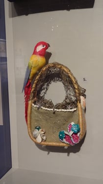 un sac à main pour le Mardi-Gras 