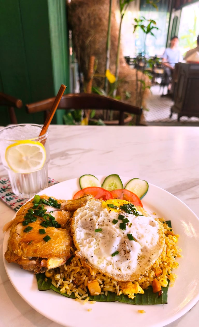 vietnamese food, com ga xoi mo, chicken rice