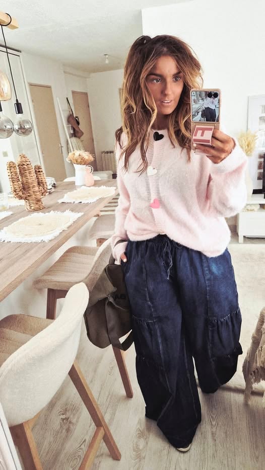jean large oversize et gilet tout doux coeur