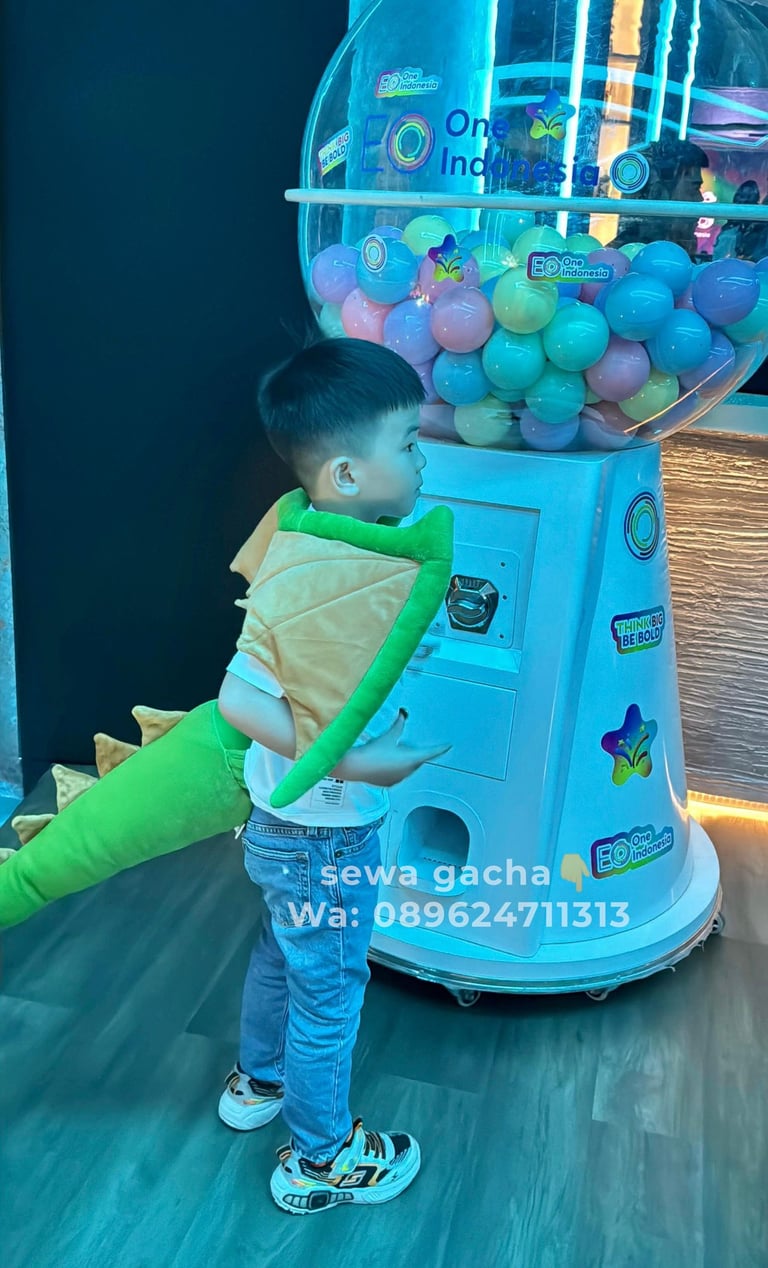 sewa mesin gachapon putih jumbo di Anthem Jskarta