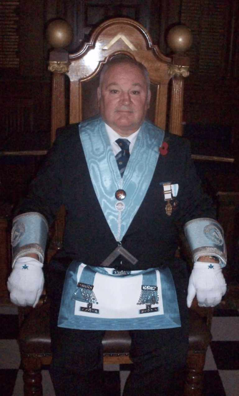 Redwood 100th Master Geoff Davis