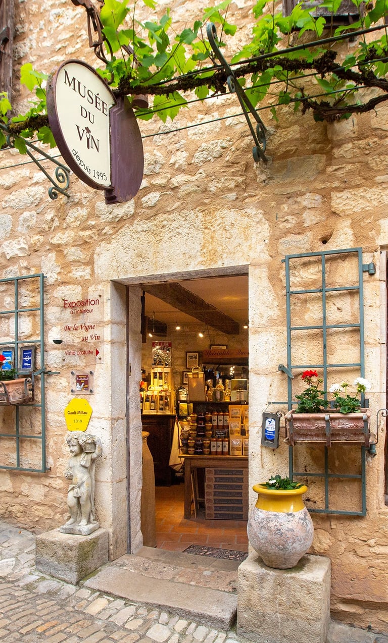 La boutique Le Musée du Vin à Saint-Cirq Lapopie