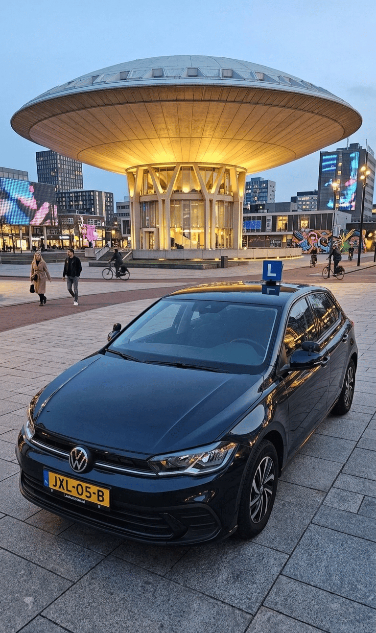 Eindhoven Rijschool MxM Rijlessen CBR