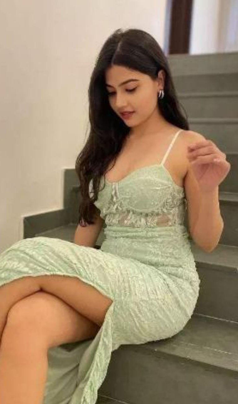 Call Girl Services in Bandra