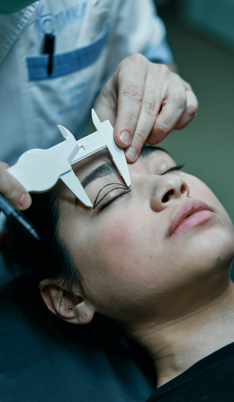 Üst göz kapağı estetiği