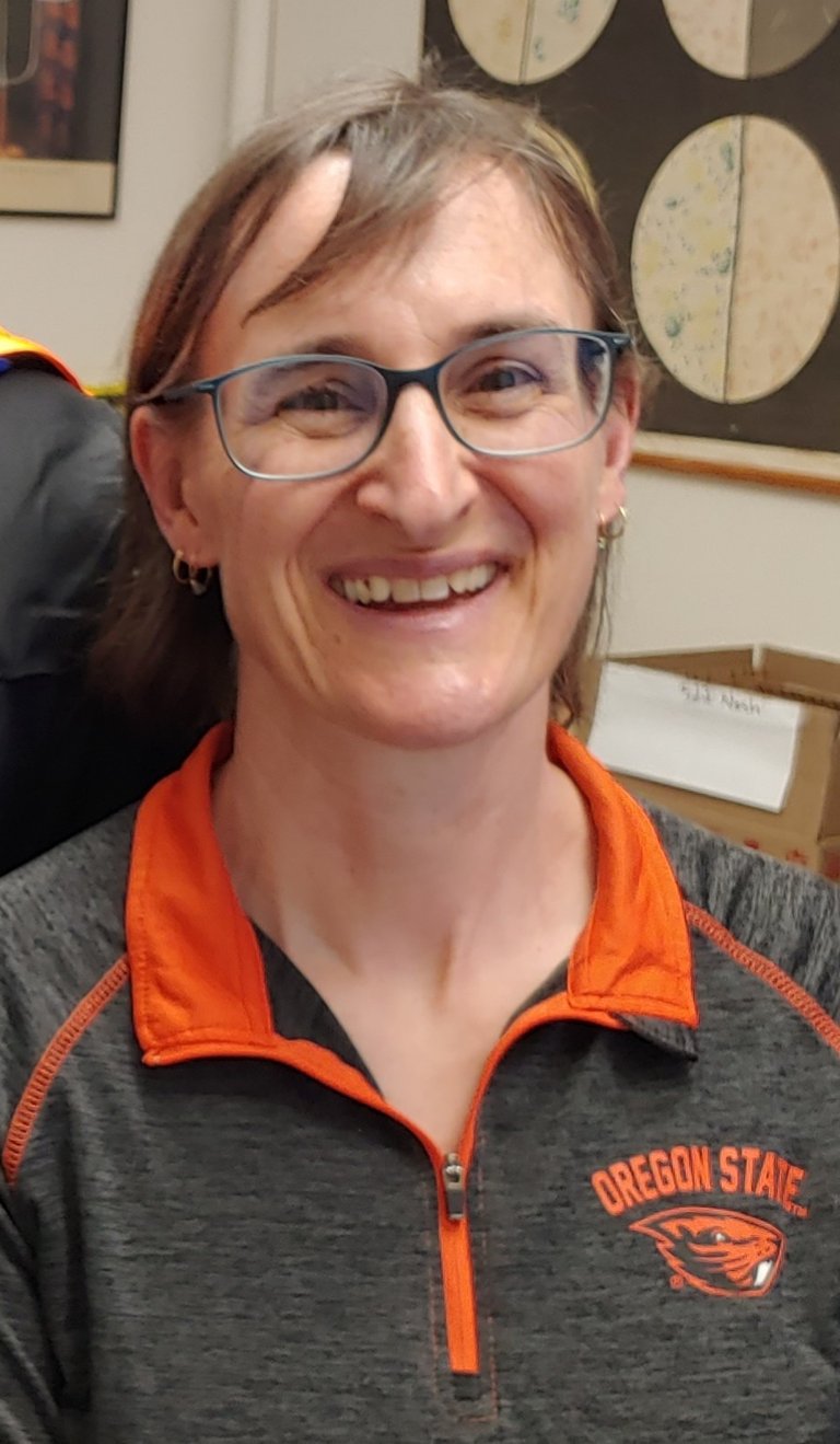 Linda's headshot at her OSU office