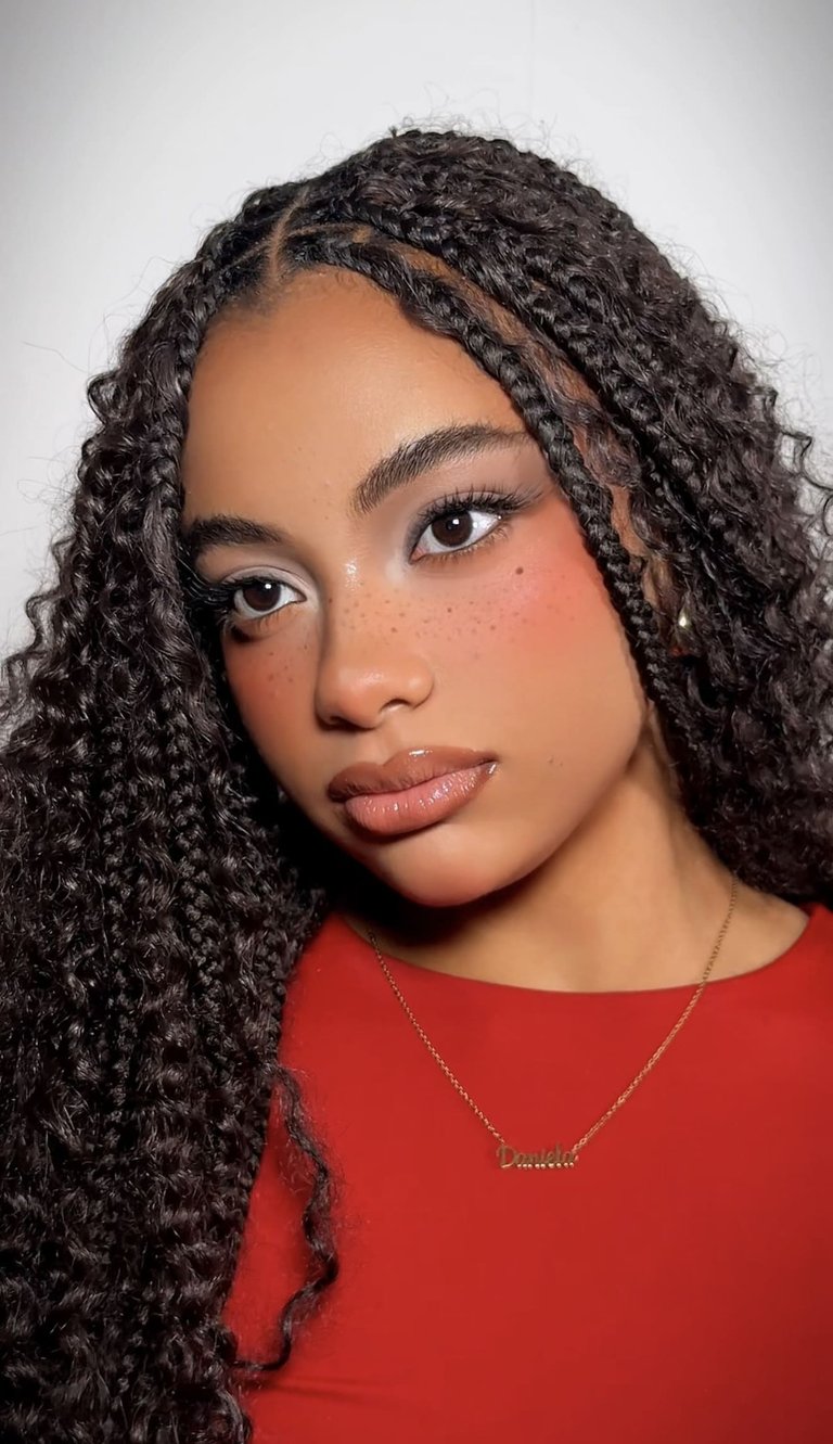 Maquillaje de día natural para evento social en Valencia