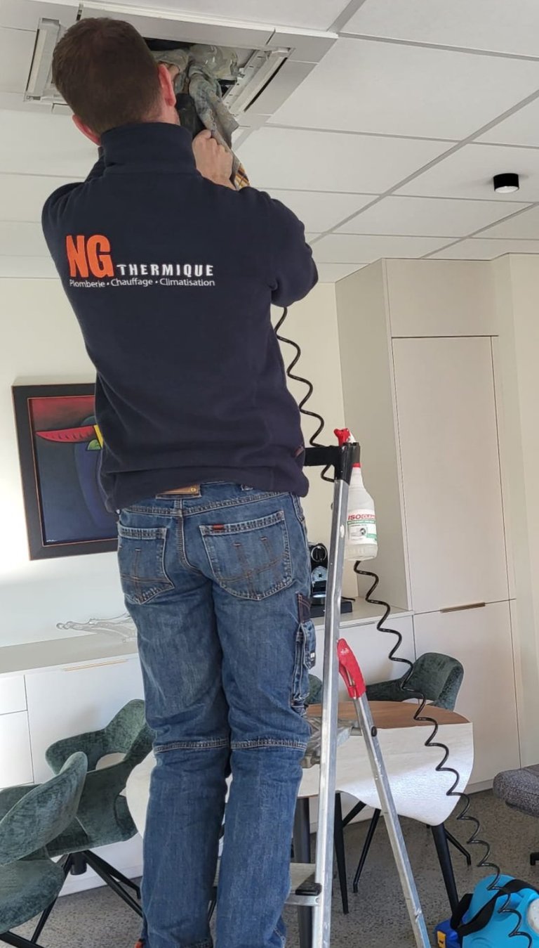 Entretien climatisation bureaux Rennes