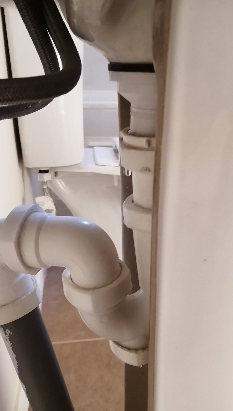 Filtración en desagüe de lavamanos