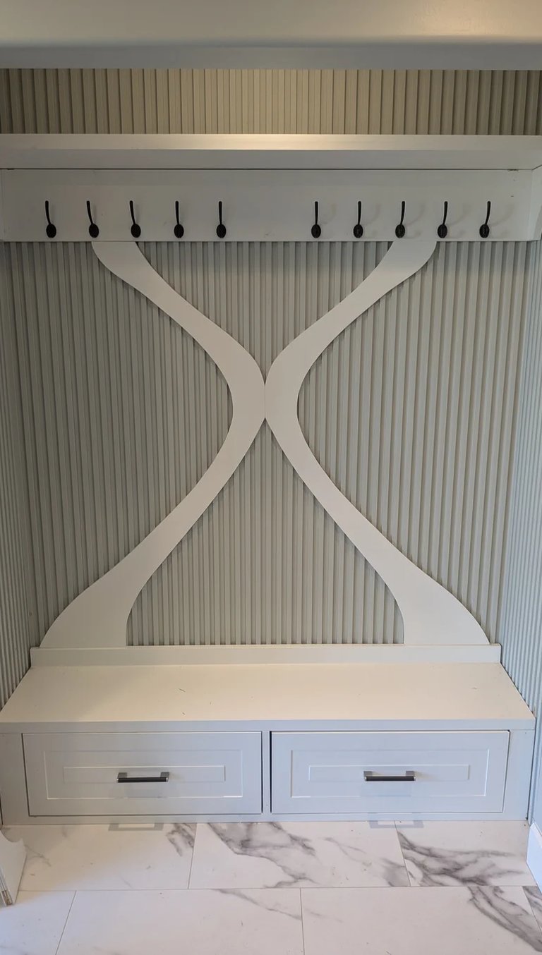 Vestibule assembled, with top shelf and hooks installed