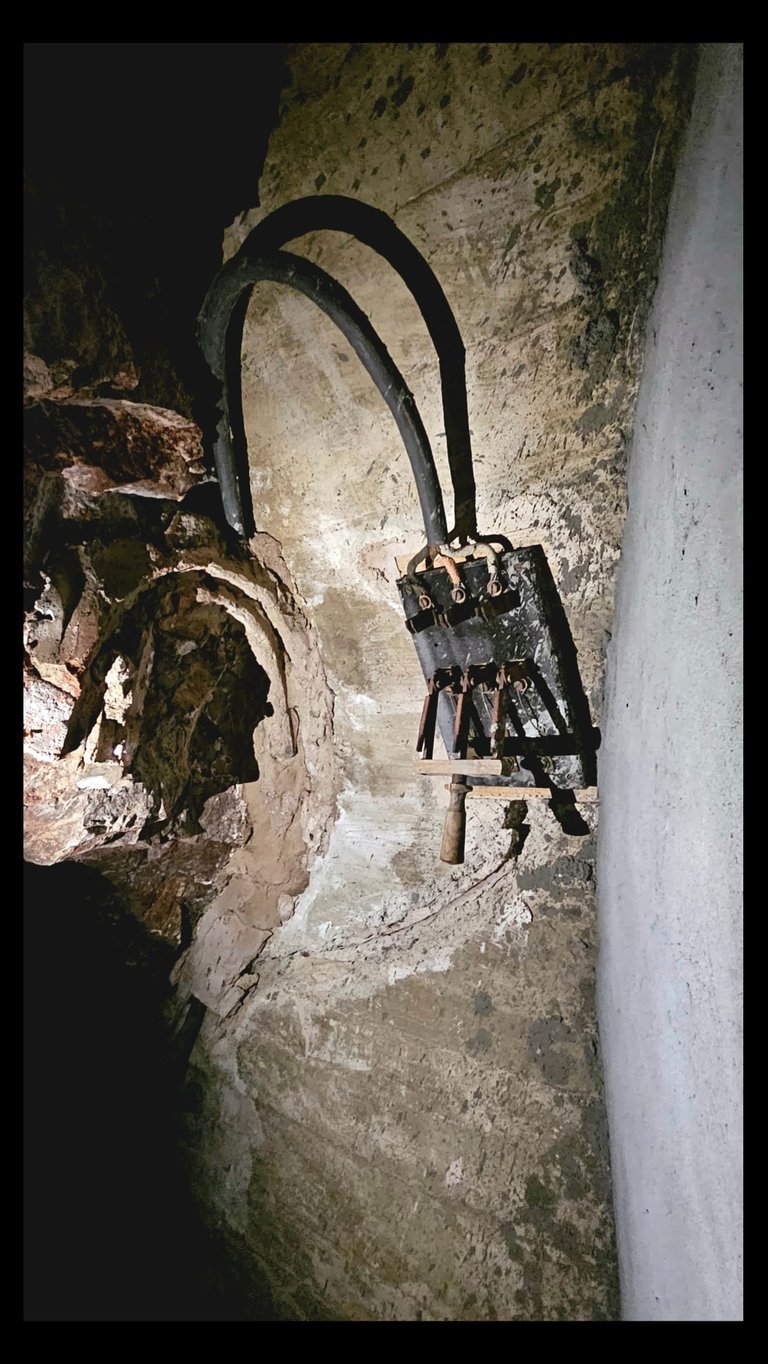 Tunnel Switch at the Top of the Jacob's Ladder, Central Hidroelectrica Escales photography NIKORU