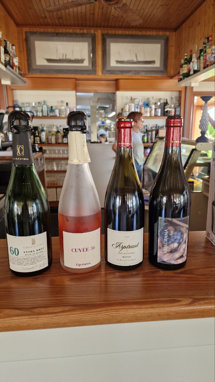 Metodo classico e vino rosso Casa Caterina e Del Bono Franciacorta biodinamico per carta vini