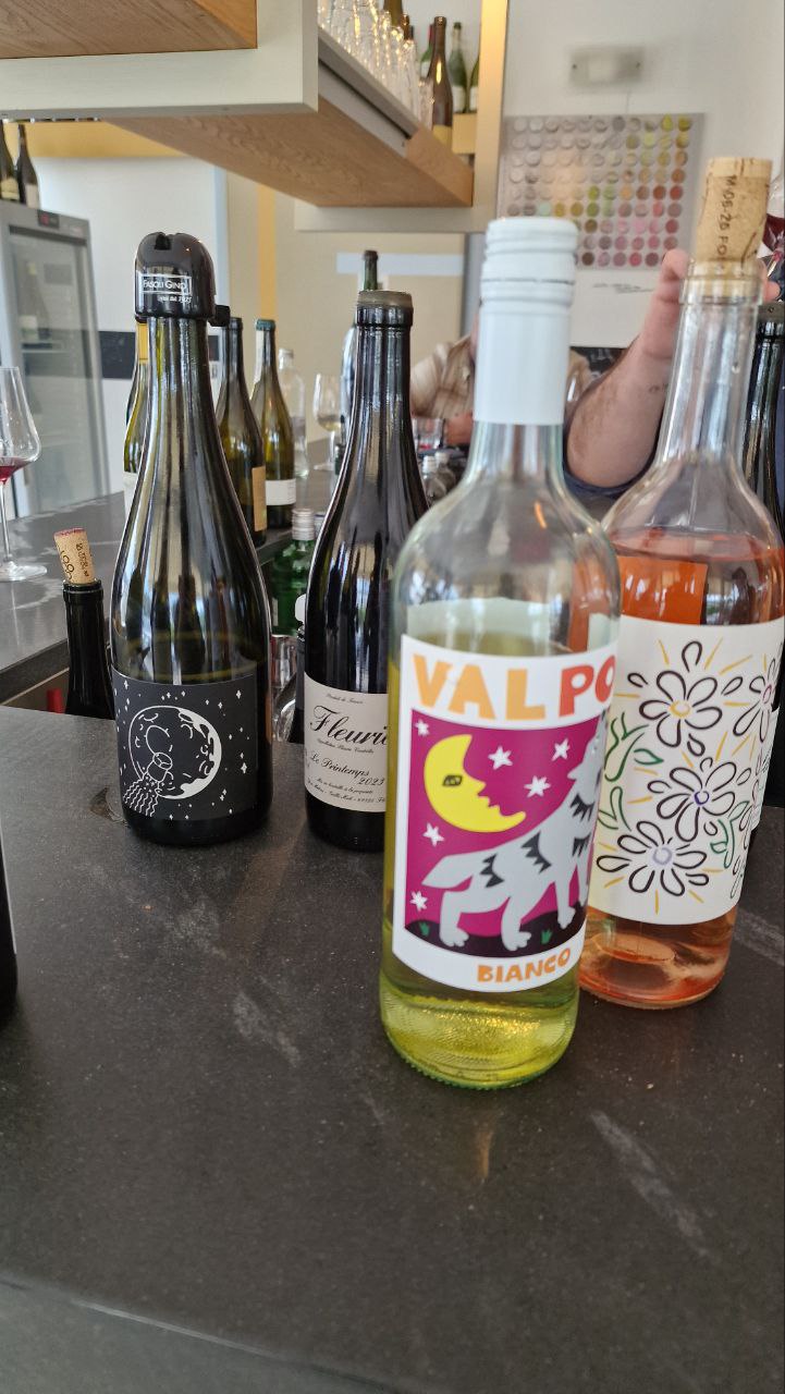 Vino per enoteca ristorante Toscana