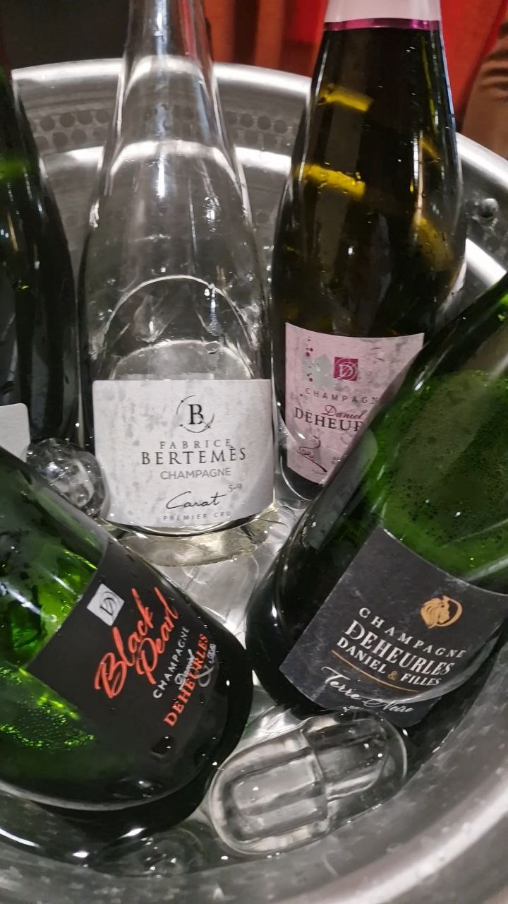 Champagne per carta vini ristoranti hotel enoteche 