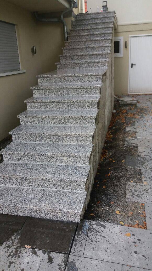 Aussentreppe Fliesen in Alzenau – Fliesenverlegung durch Kißenbeck