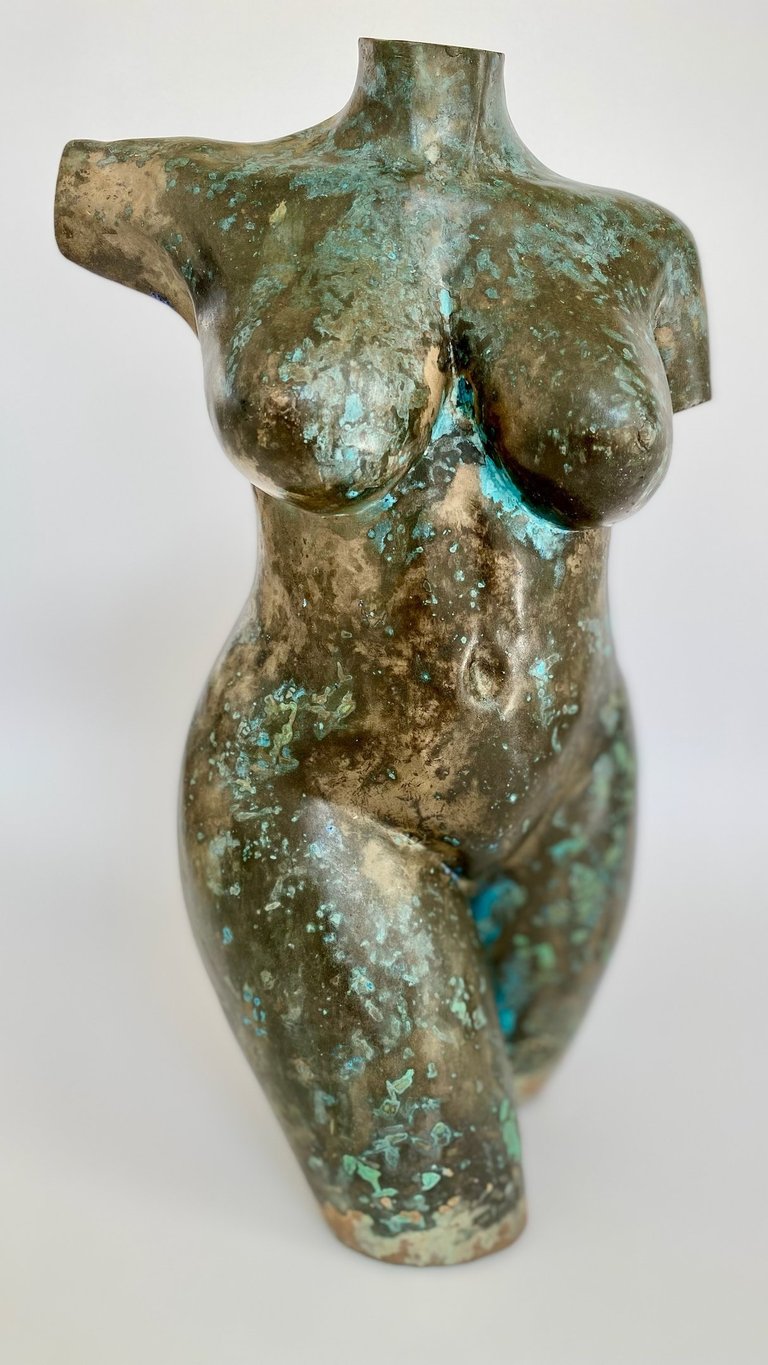 sculpture corps femme bronze fonderie art