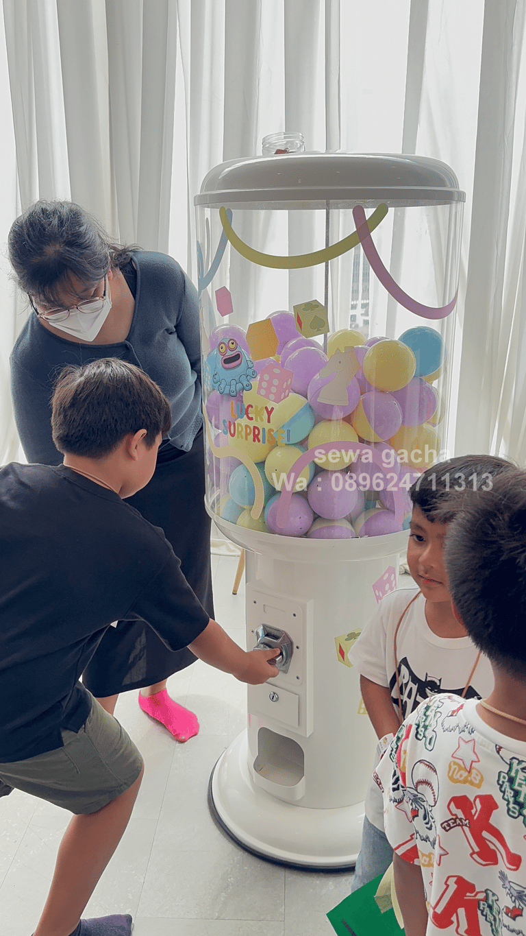 sewa gacha gachapon birthday